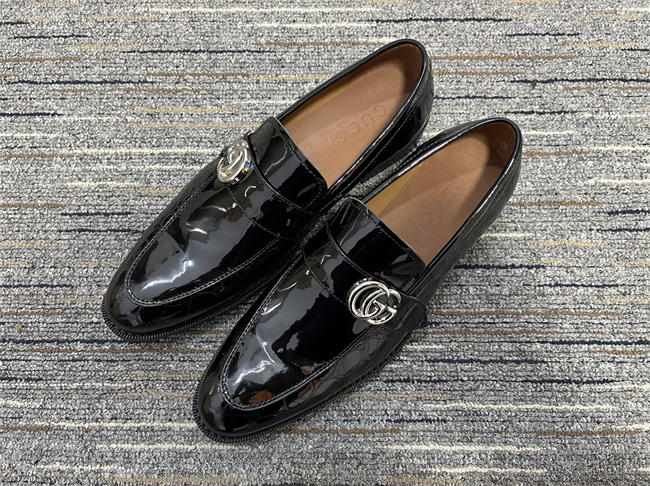 G*u*i loafer 14