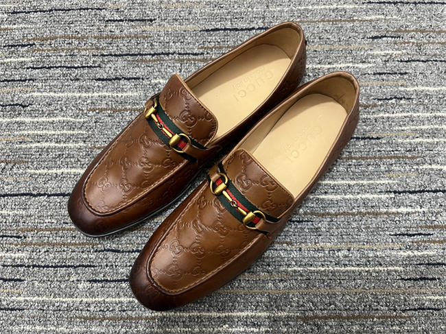G*u*i loafer 38