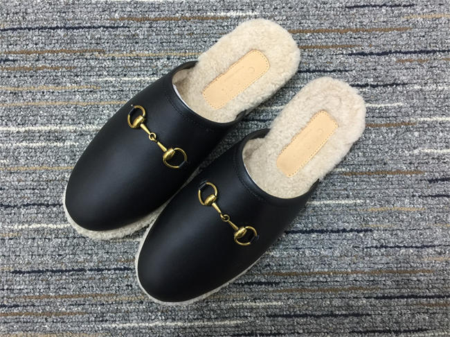 G*u*i slipper 8