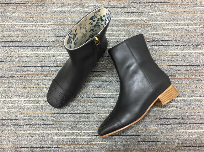 G*u*i boot women 6